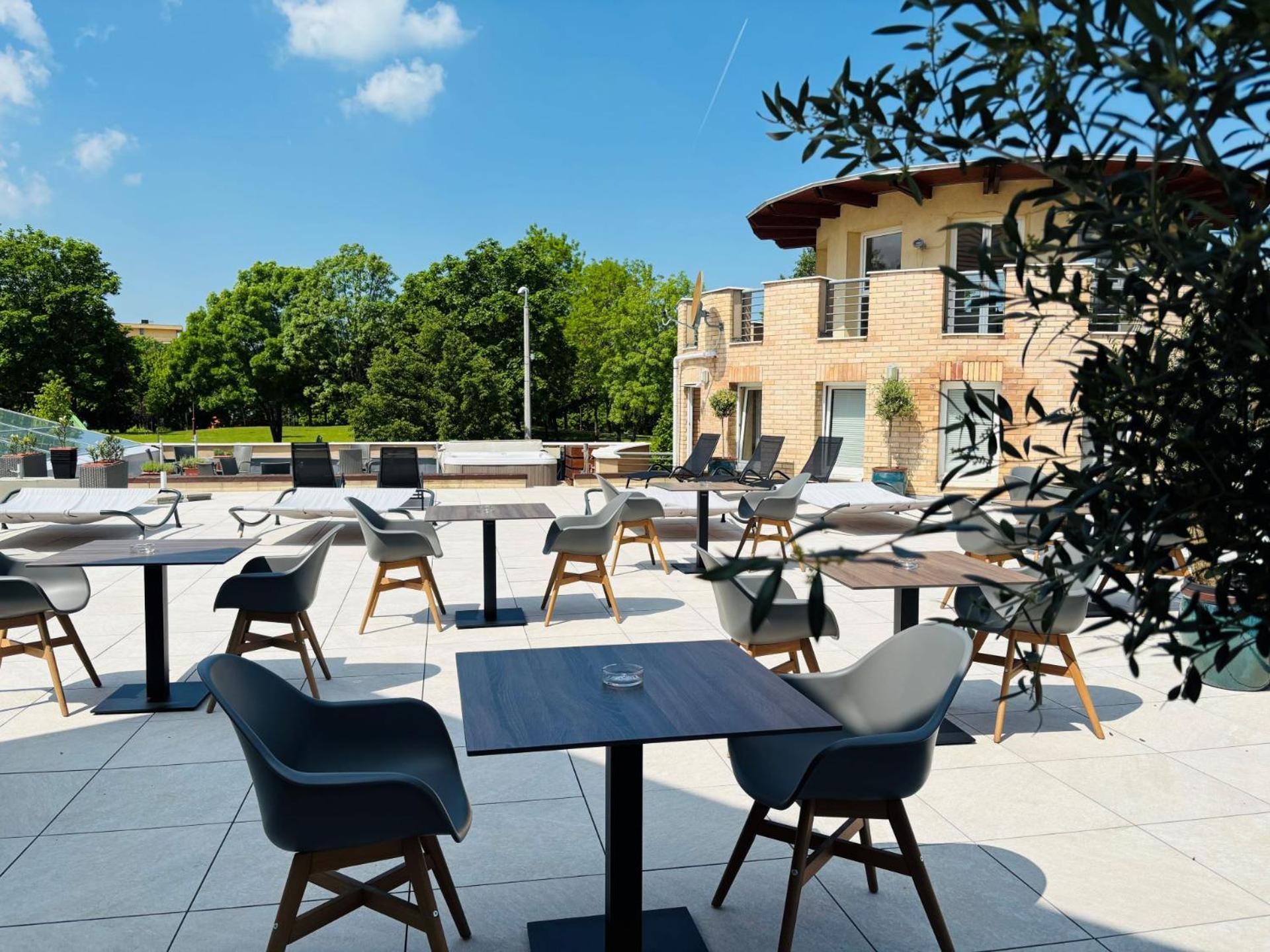 Hotel Ce Plaza Siófok